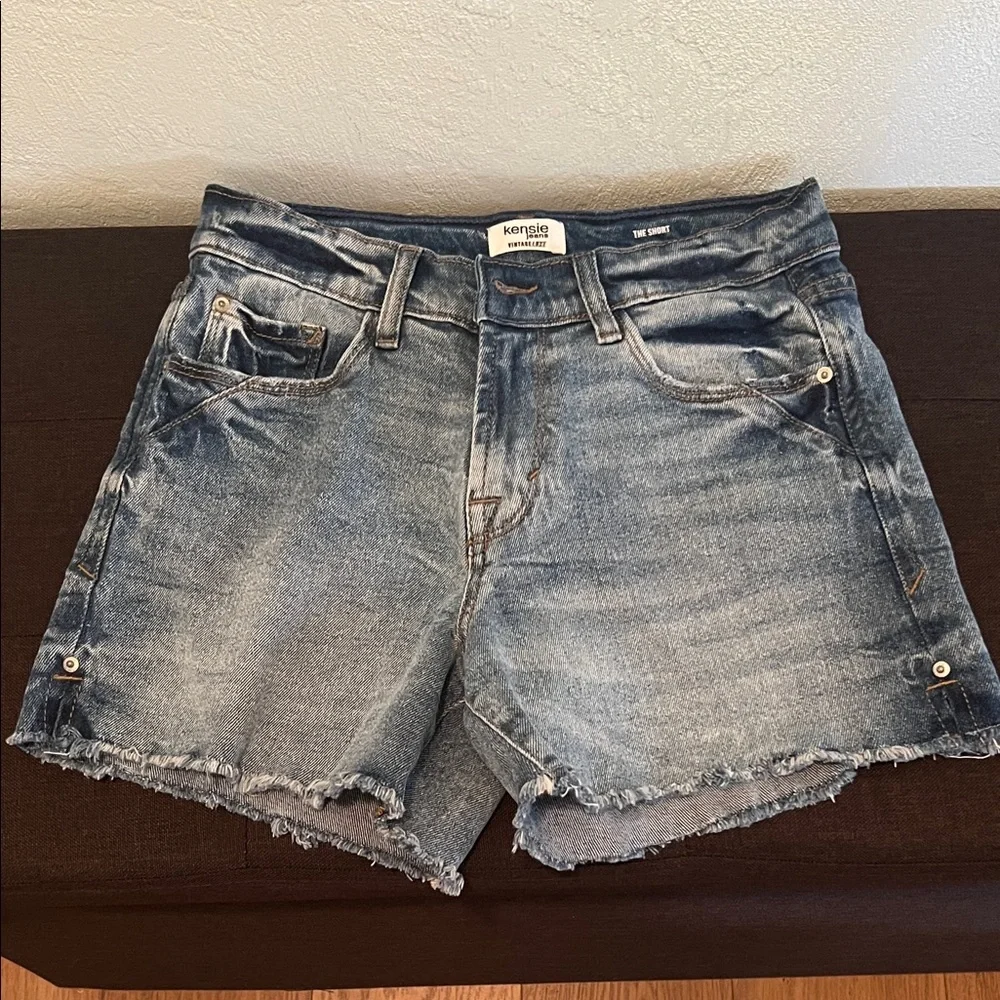 # 0613 +Kensie Women's Blue Denim Shorts - Picture 1 of 11